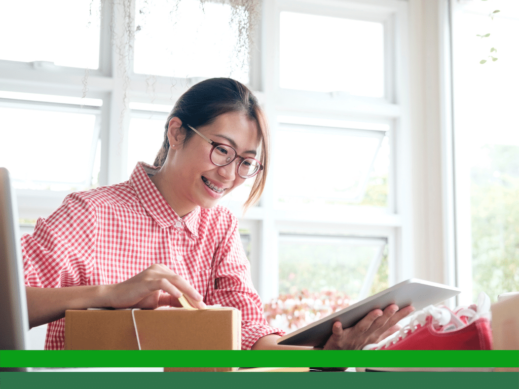 Packing Ecommerce Order
